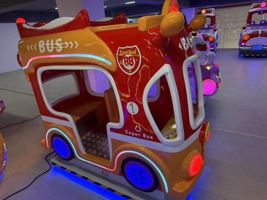 硬貨 に 動かさ れ た 揺れ動く 車 動力 的 な 音楽 と 子供 の ため の 愉快 な 歌