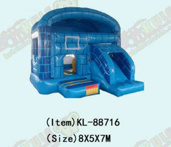 小さなバウンシーキャッスル 青い大きな壁 子供のための遊び場 充気器